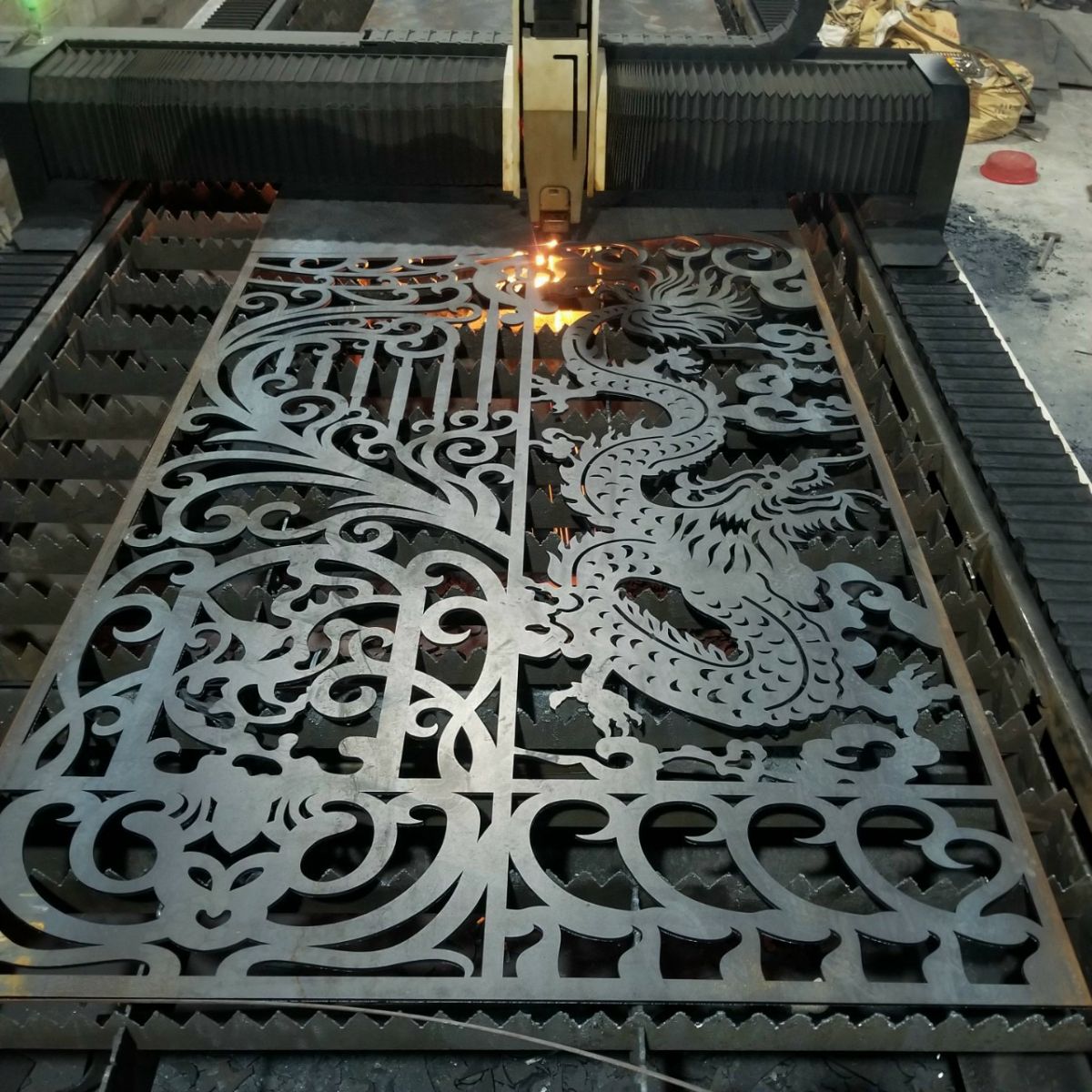 cắt laser nhôm giá rẻ đồng nai