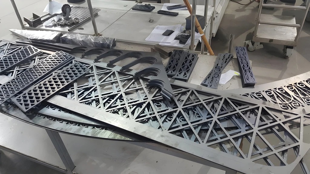 cắt laser inox tấm biên hòa