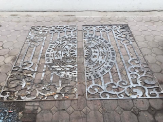 Địa chỉ uy tín chuyên cắt hoa văn CNC cửa nhôm