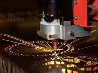 Dịch vụ gia công cắt laser cho doanh nghiệp: Giải pháp chính xác và tối ưu chi phí