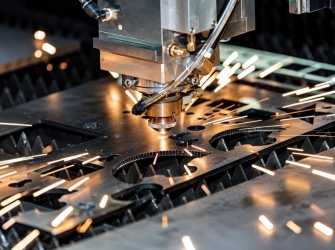 Nhược điểm cần biết khi gia công cắt laser trên vật liệu dày
